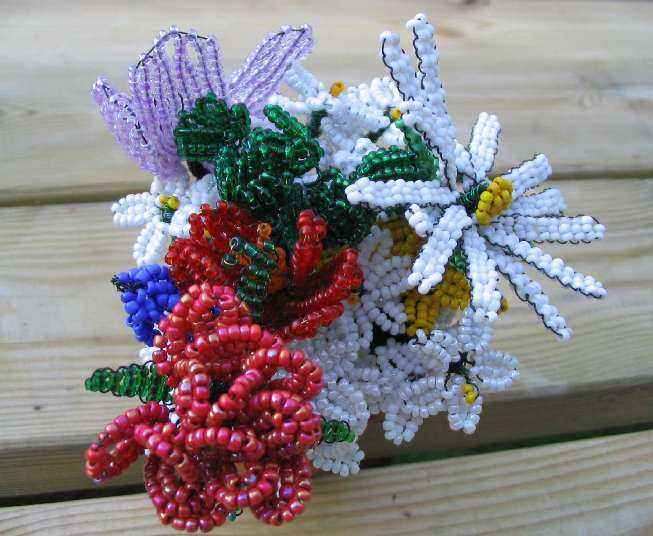 Fleurs en perles de rocaille